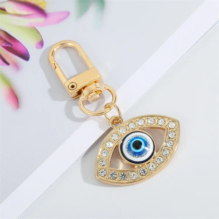 Key Chain Men Women Plated Gold Rhinestone Punk Blue Eye Pattern Hip Hop Fashion Korean Couple Key Ring Jewelry