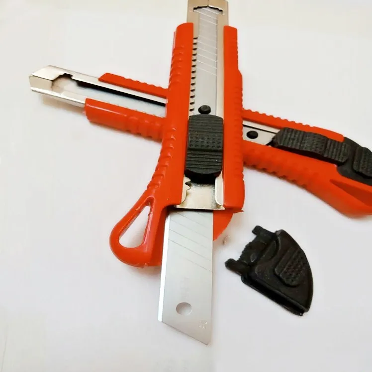 Low MOQ 18mm Snap Blade Utility Knife Art Knife For Office School Home