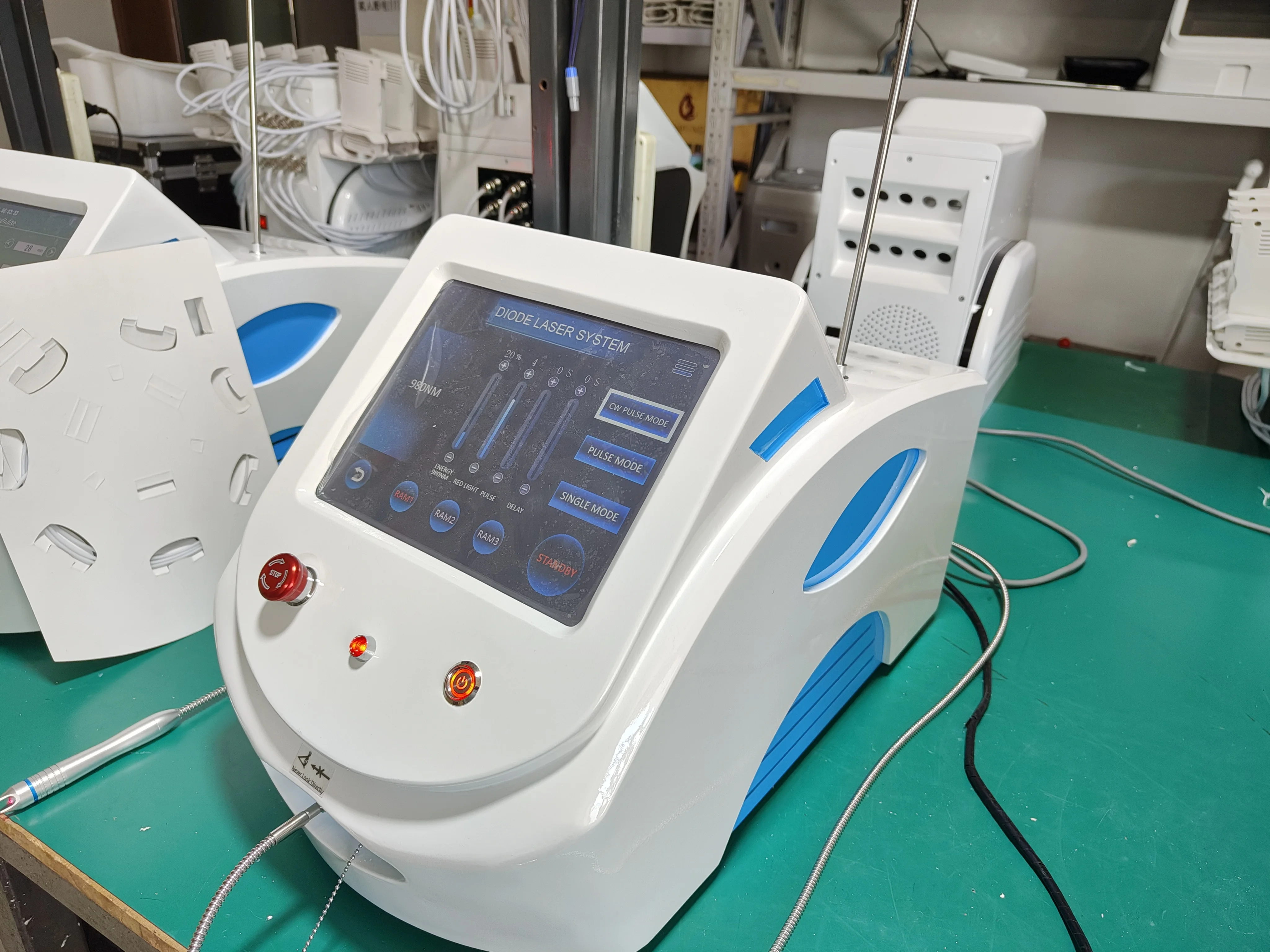 980nm laser vascular removal /spider vein removal / 980nm spider vien removal machine Endoskin laser lifting face laser eyebag