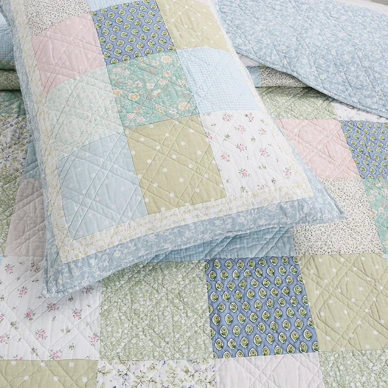 Korean Style Geometry Flower Print Cotton Montage Quilted Bedspreads Set