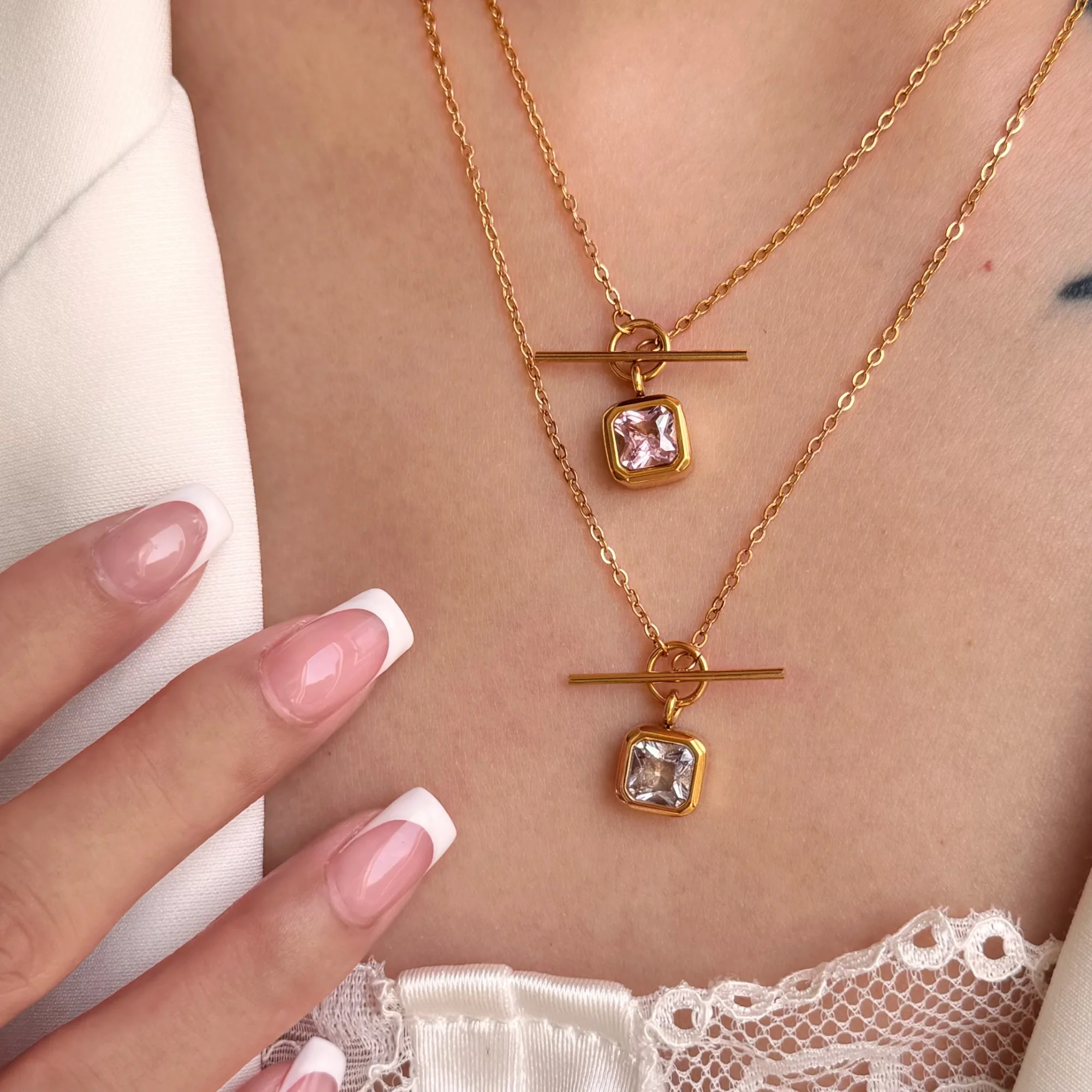 Dazan New 18k Gold Plated Stainless Steel Bohemia Unique Vintage T Bar Square Pink Cute Idol Zircon Pendant Girlfriend Necklace