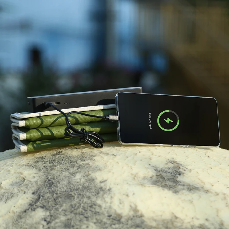 Foldable Solar Camping Light solar panel power bank real solar power bank power banks with solar panels