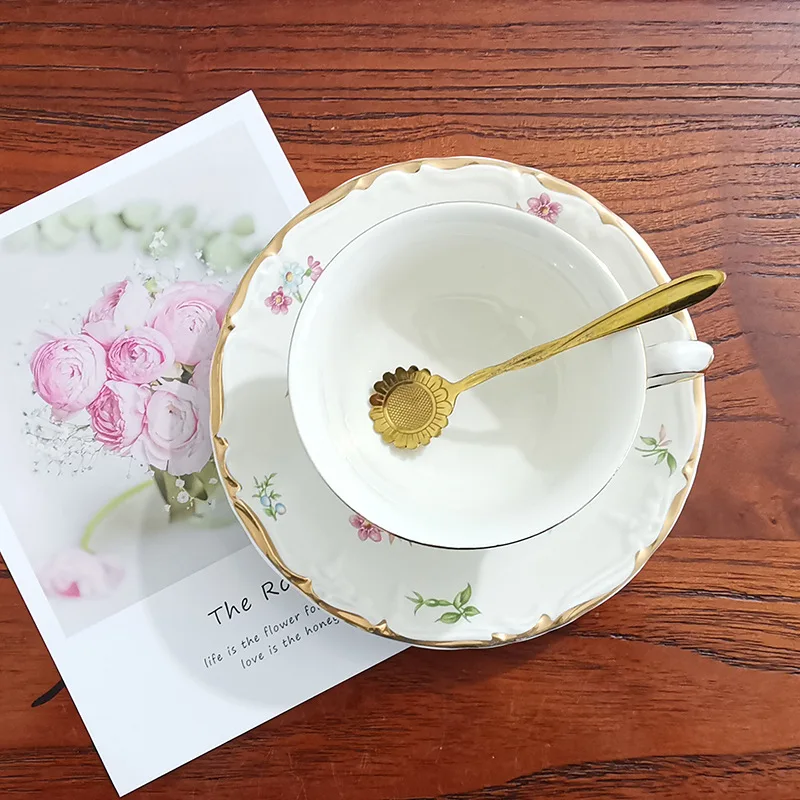  Английская чашка для послеобеденного чая и блюдце керамическая кофейная с цветочным узором