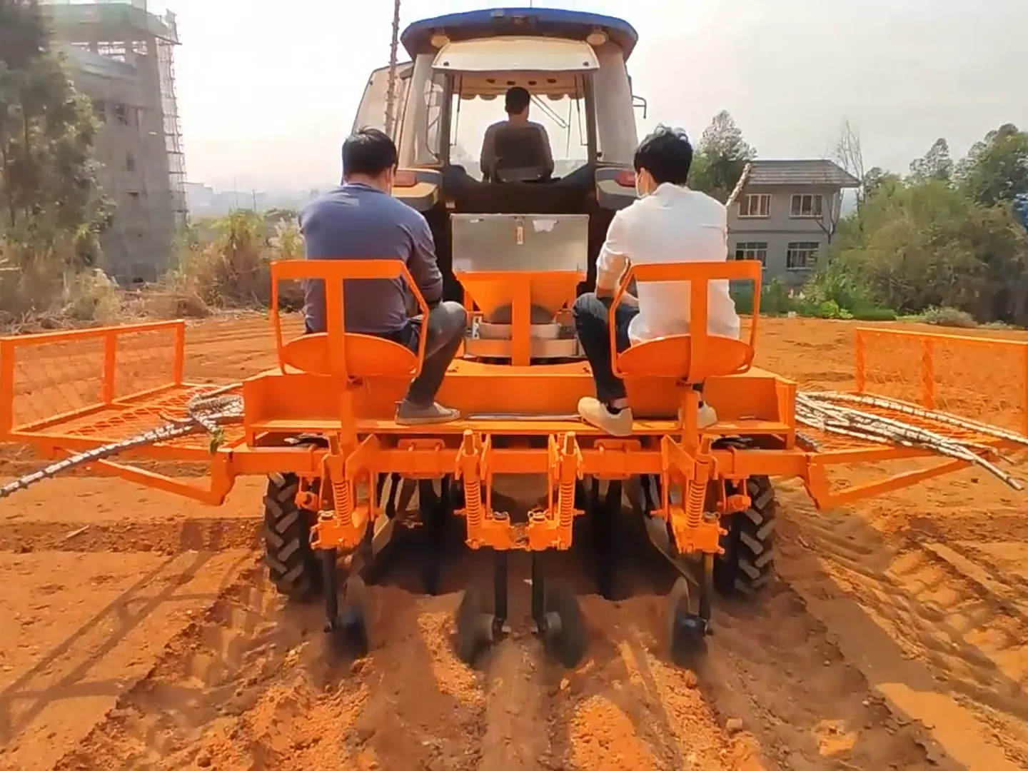 CE certificate Manioc Sowing Machine Cassava Planting Machine with Fertilizer applicator
