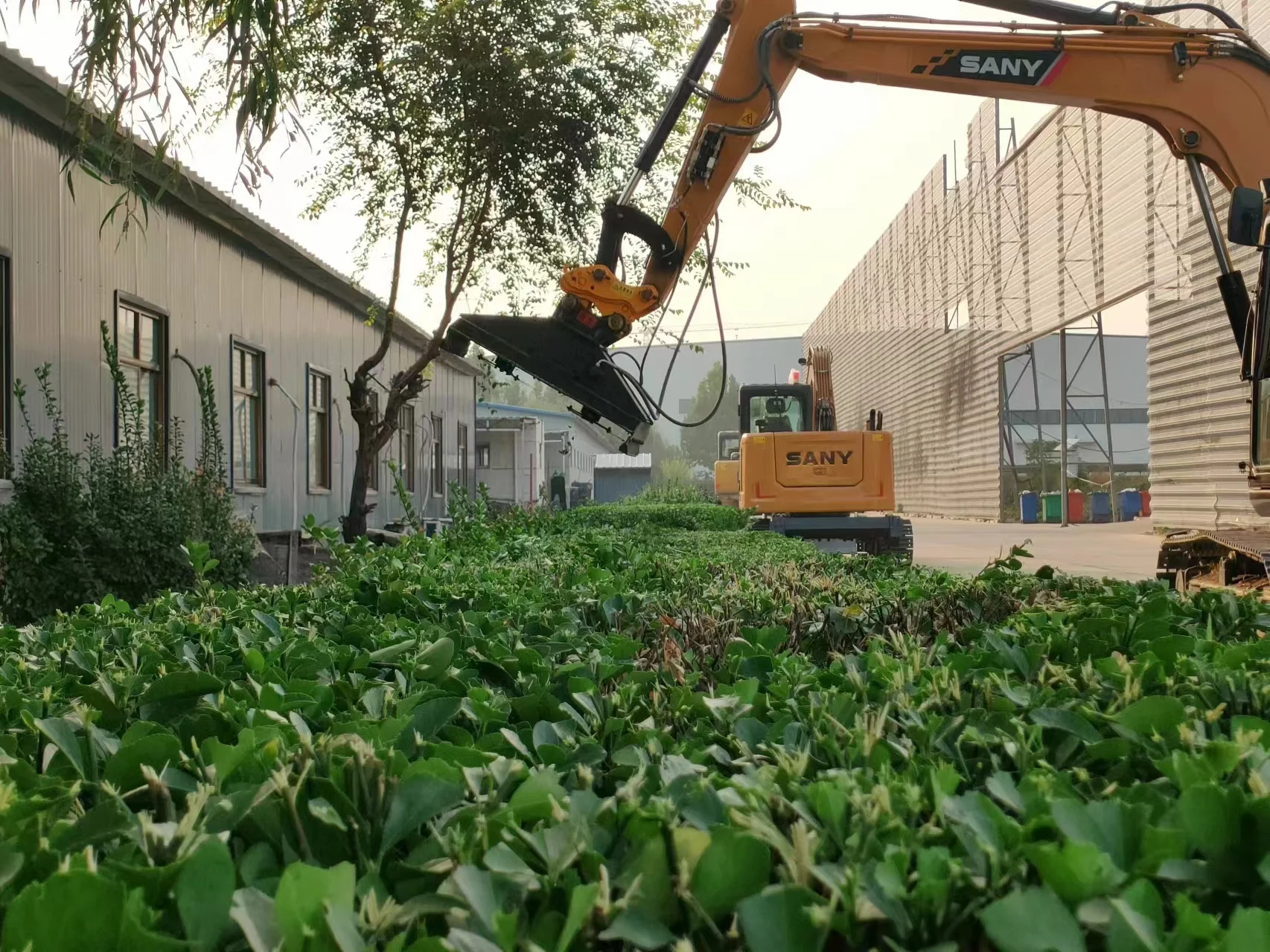 Flail mower for mini excavators attachment mulcher for mid-large tractor mower mini excavator lawn mower