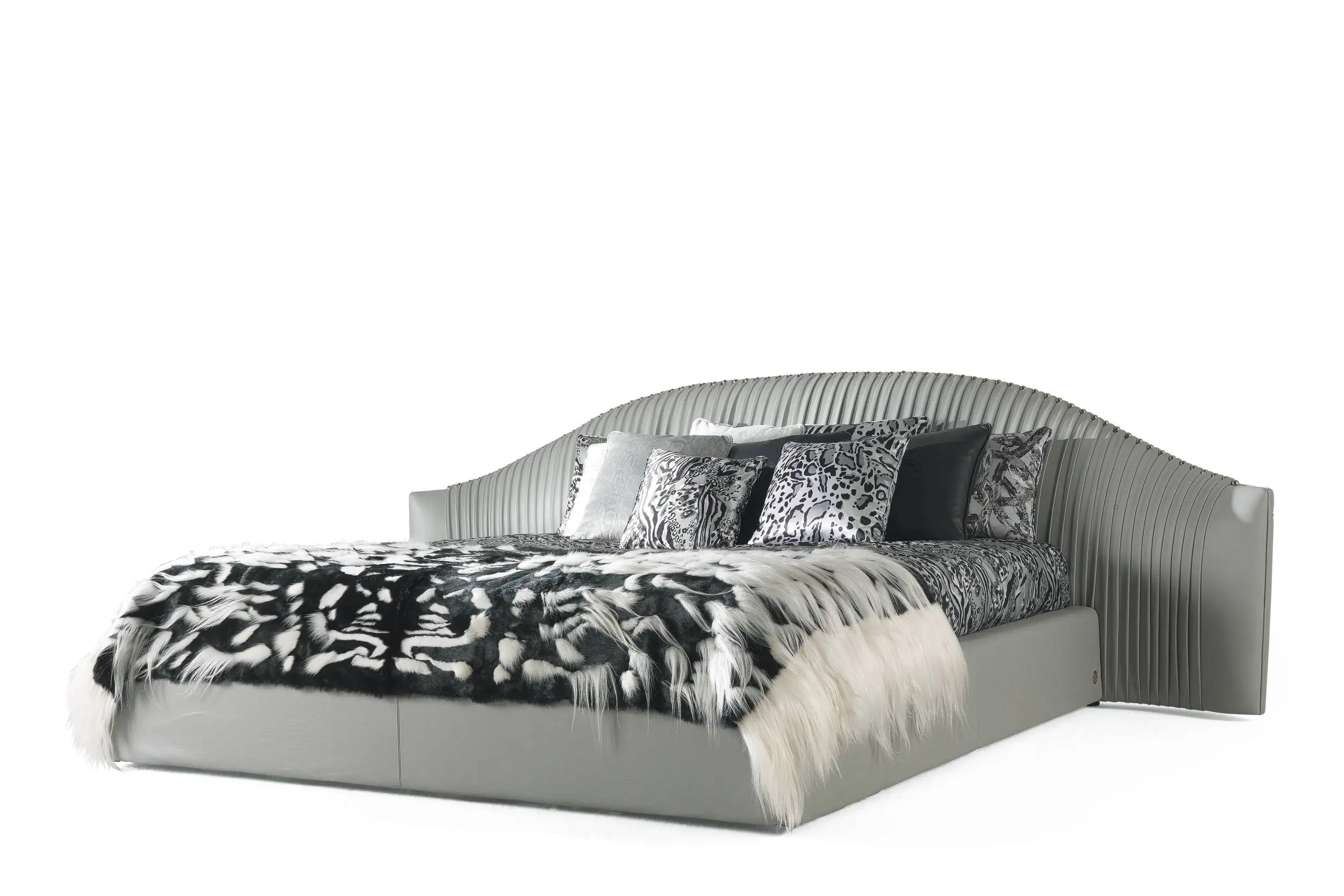 Roberto Cavalli bed Italian light luxury bed Luxury pleated bed from Italian designer Foshan furniture green chill
