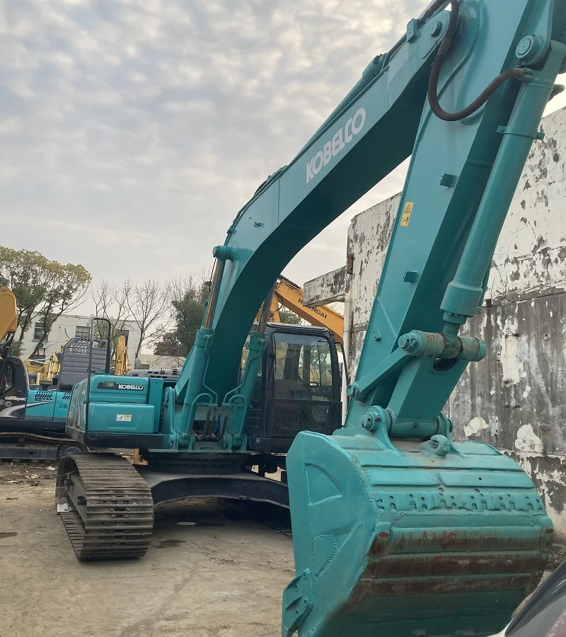 Hot selling used crawler excavators Kobelco 26t Japan urban construction machinery free delivery for Egypt