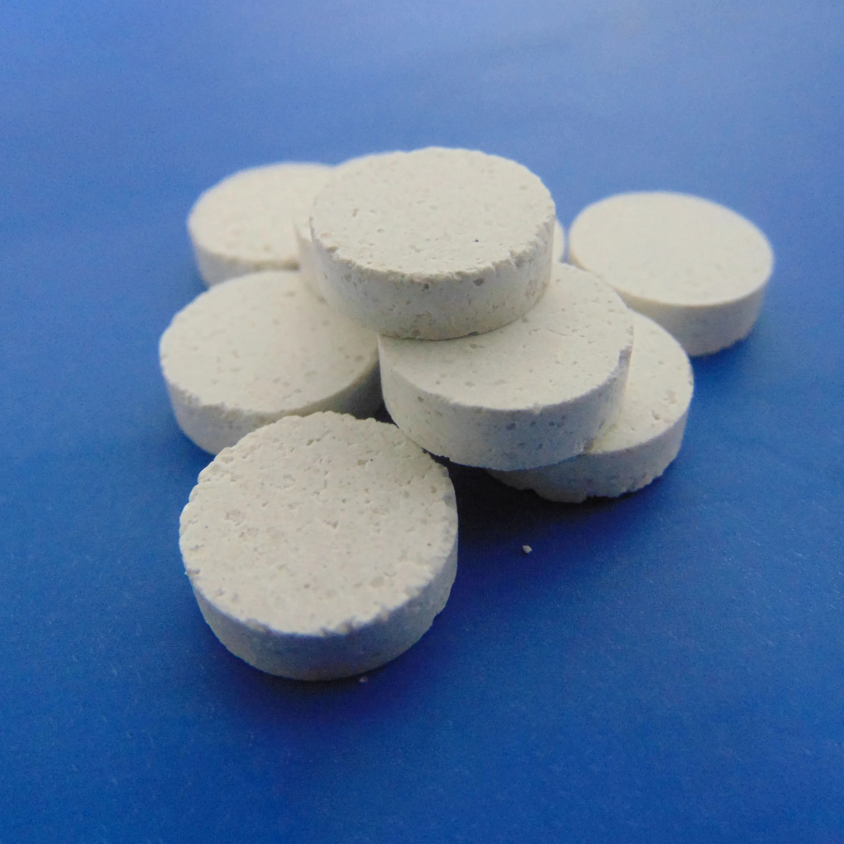 
Wholesale Customized Good Quality Chlorine 40% Calcium Chloride Hypochlorite 