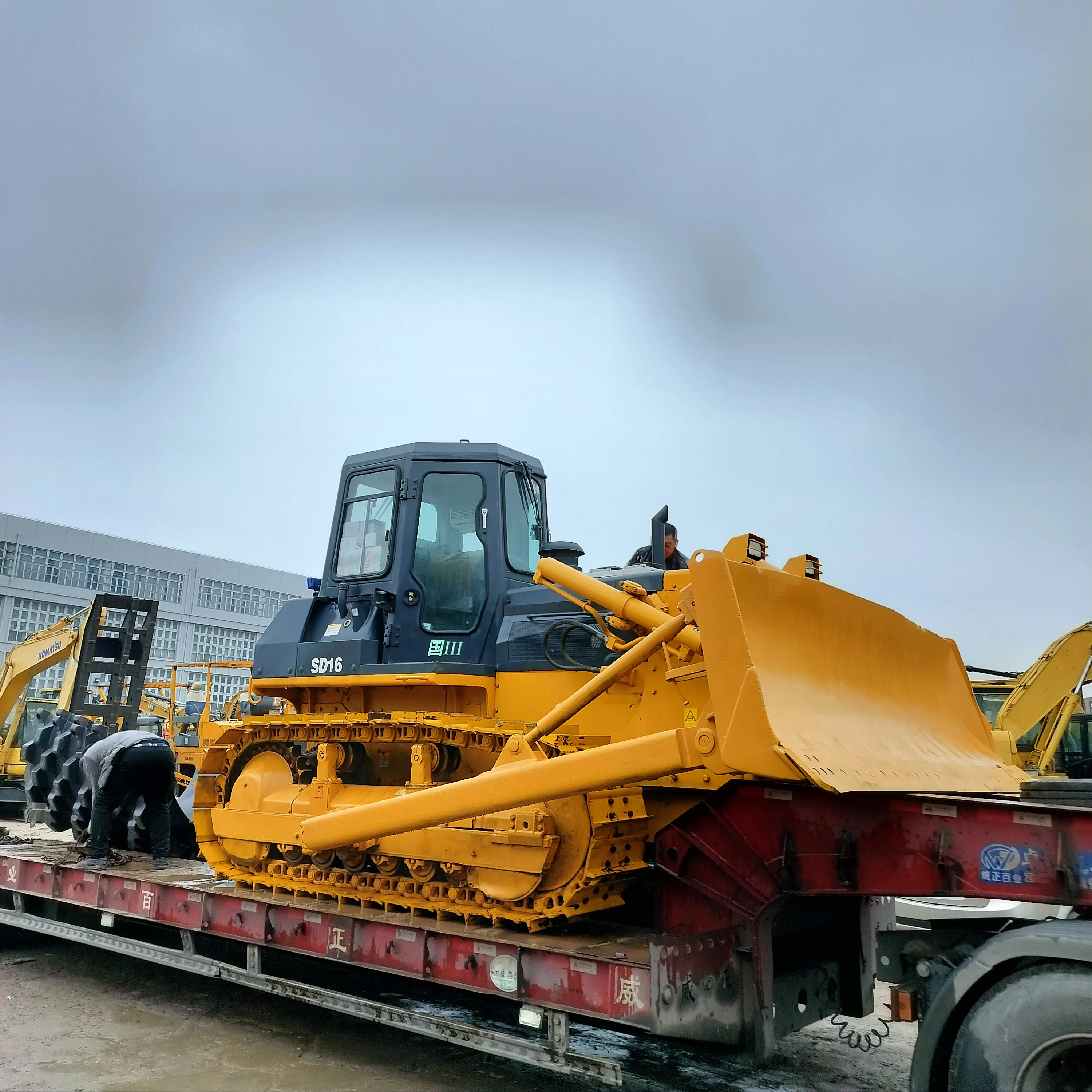 220 HP huayu Bulldozer Tractor Crawler bulldozer/New Chinese mini bulldozer SD22 for sale