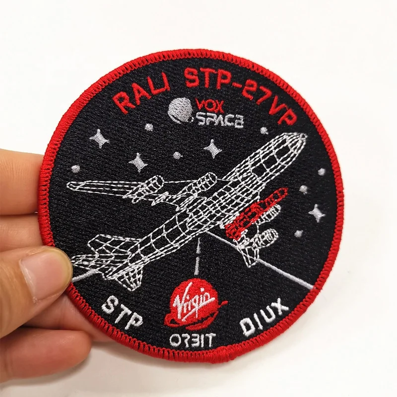 Badge Embroidered Iron On Custom Patches Twill Letter Badge patch