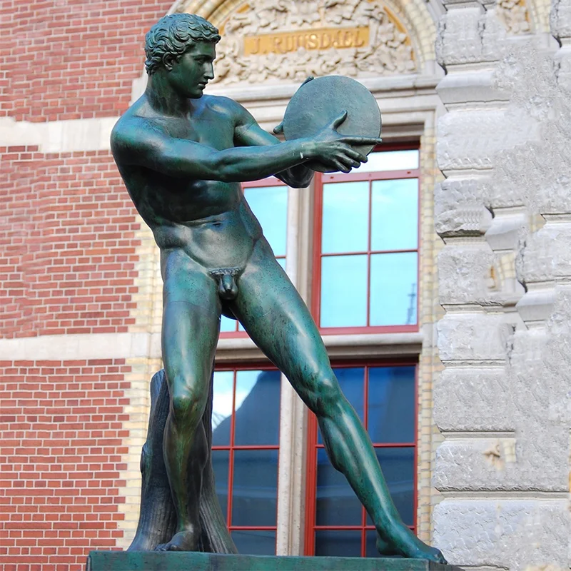 Figure(523)