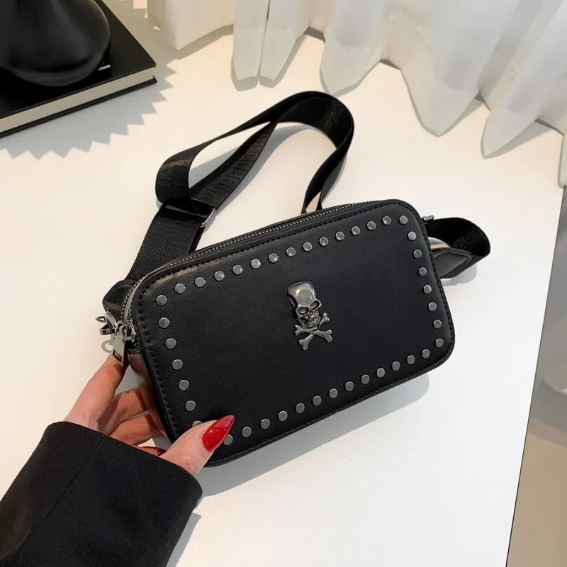 Fashionable Skull Rivet Gothic Bags for Women PU Leather Simple Street Punk Style Crossbody Shoulder Flap Bags