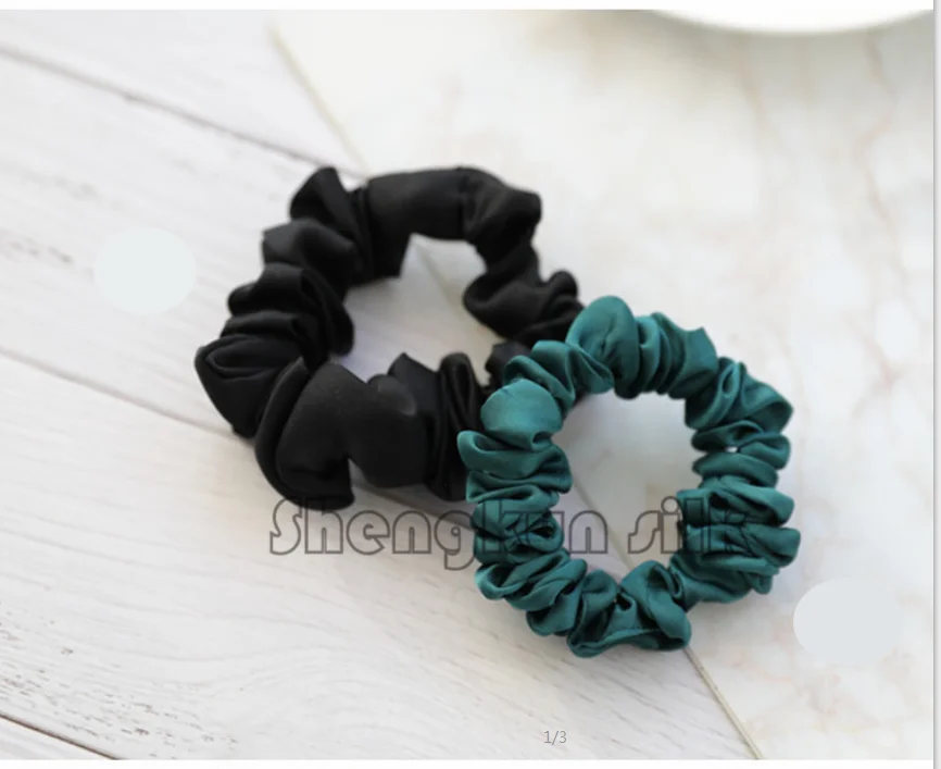 
22MM Women Fashion Silk Scrunchies for Hair Elastic Hair Bands Hair Ties Ponytail Holder 