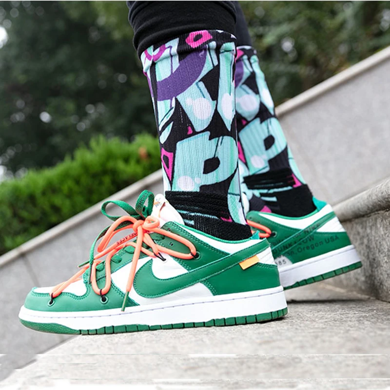 Wholesale custom logo design sublimation blank polyester print socks