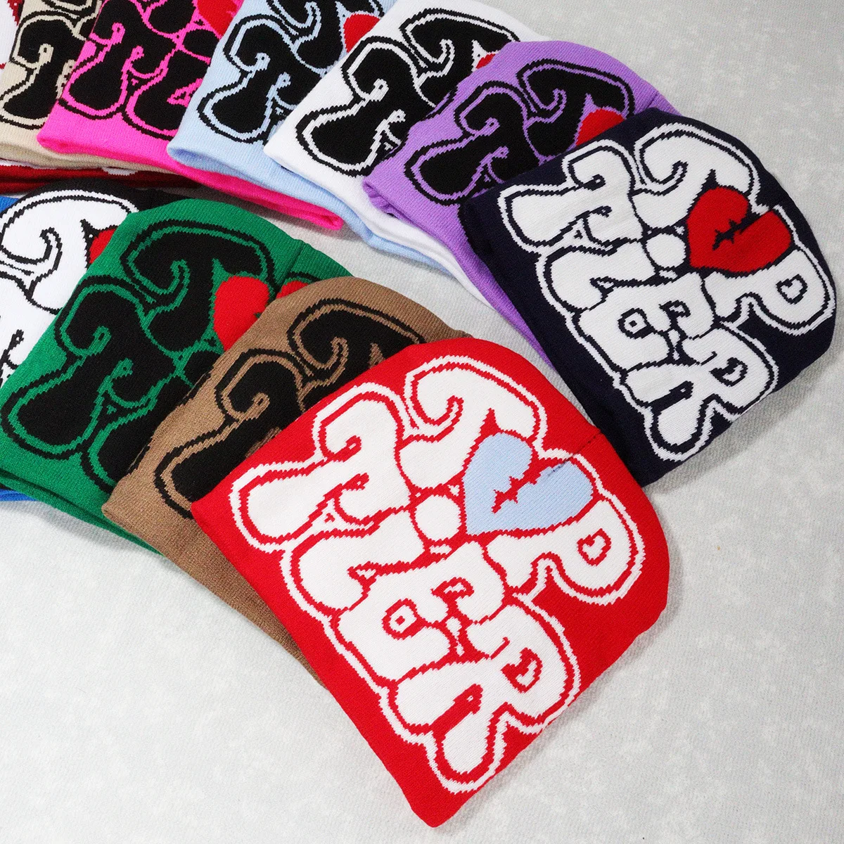 Wholesale New Arrivals Cheap Fashion Winter Acrylic Women Men Words Knit Beanie Hats