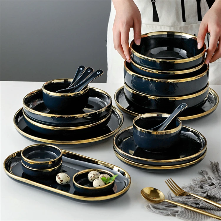 Wholesale luxury wedding tableware green glazed dinnerware plates salad bowls porcelain dinner set with gold rim