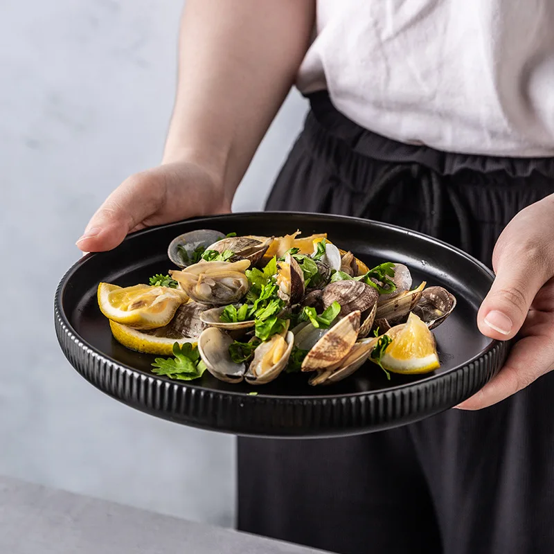 
Wholesale Matte Porcelain Ceramic Plates Black Dinnerware Set matt ceramic plate 