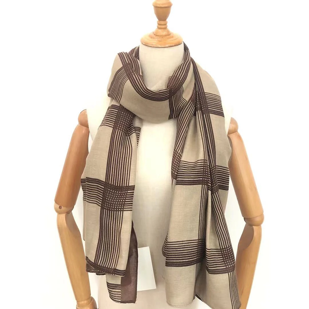 2022 Wholesale Custom Ladies Big Plaid Scarves Shawls Women Printed Scarf