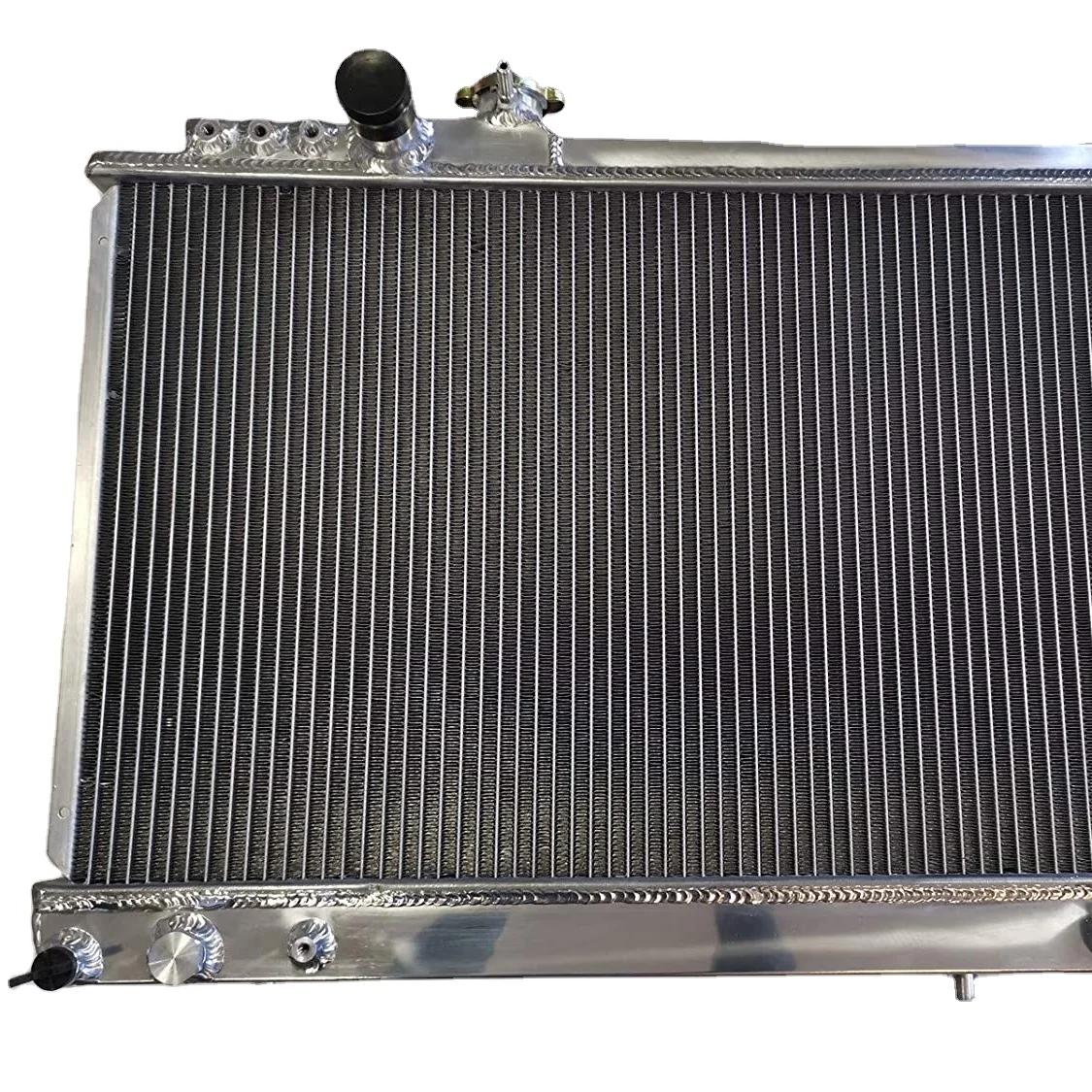 3 Rows  Aluminum Radiator  Suitable For   TOYOTA SUPRA MK3 SOARER MZ20 7MGTE 1986-1992