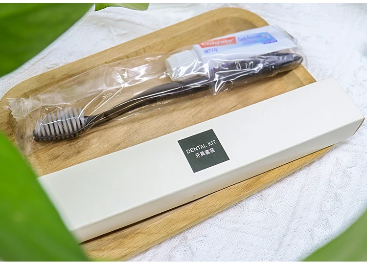 OEM Deluxe Selecting Item Toiletries Kit with Ecoway and Well-design Carton For Luxury Hotel Supplies