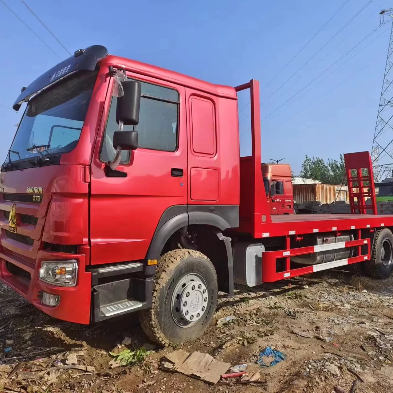 Sinotruk Howo 6x4 371hp/375hp Diesel Tractor Truck Used for Engineering Transportation Dump Truck with Left Steering