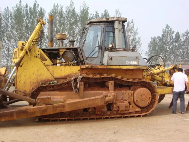  Японское оригинальное новое поступление б/у бульдозер KOMATSU D155A-2 для продажи