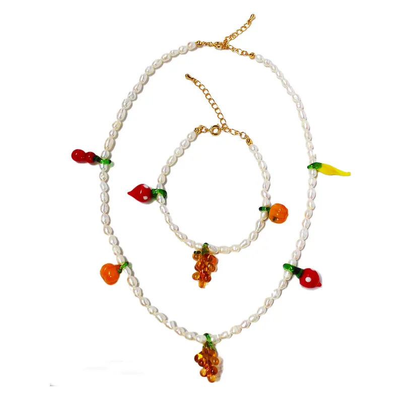 wind retro glass grape pumpkin glass fruit pendant freshwater pearl clavicle chain with the same paragraph bracelet tide 316