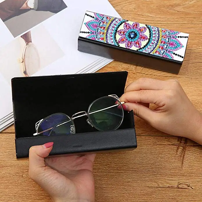 DIY Sunglass Storage Box Diamond Painting Leather eyeglass Case beads drilled  Sunglasses Holder