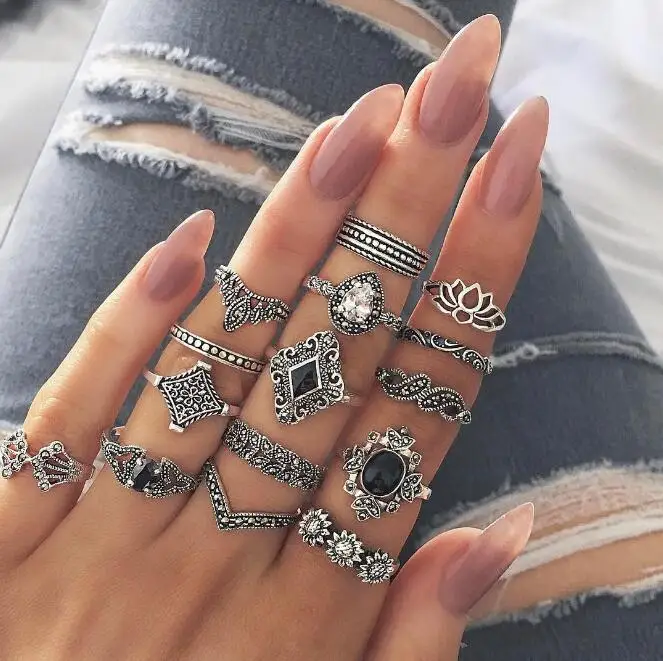 15 Pcs/set Bohemian Ancient Black Crystal Ring Suit Silver Jewelry Women Trend Personality Sunflower Rings