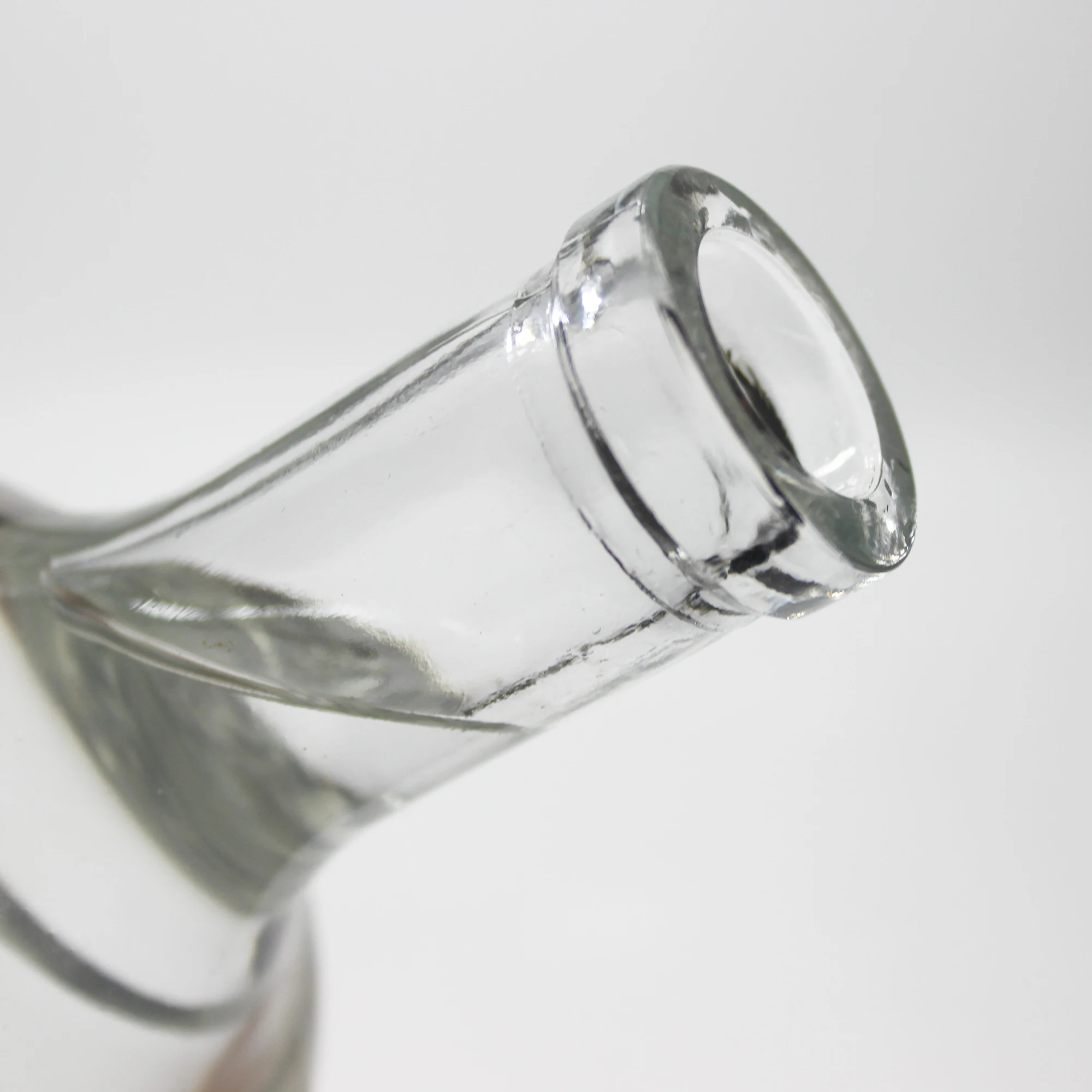 Custom Design Clear Empty Gin Whiskey Liquor Brandy Vodka Wine 700ml Glass Bottle