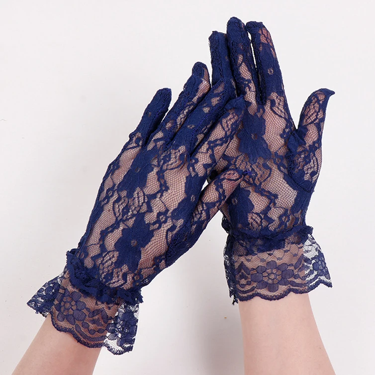 Женские кружевные перчатки