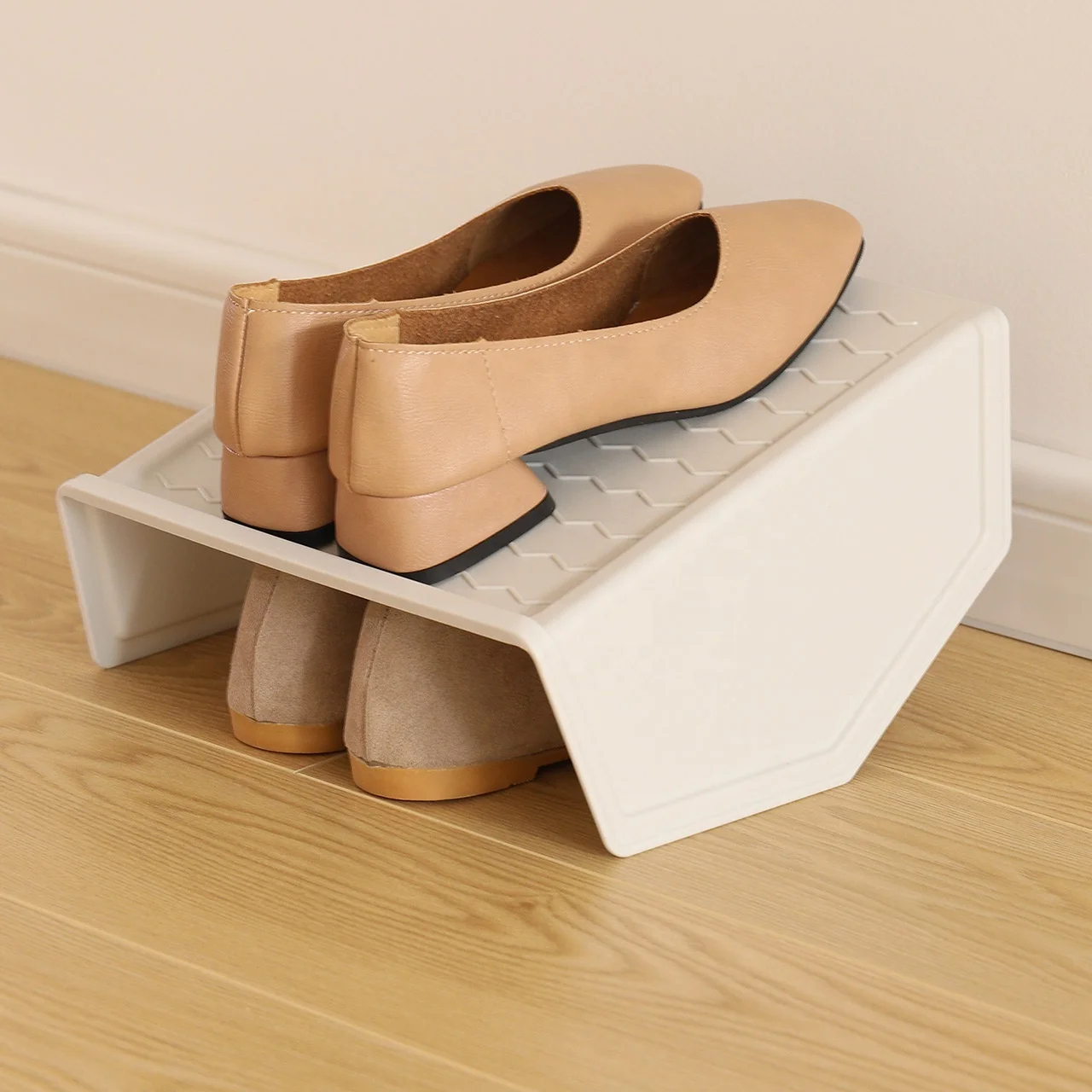 Haixin Plastic Double Decker Shoe Slot Organizer Anti-Skid Design Ladies High Heel Racks Holder