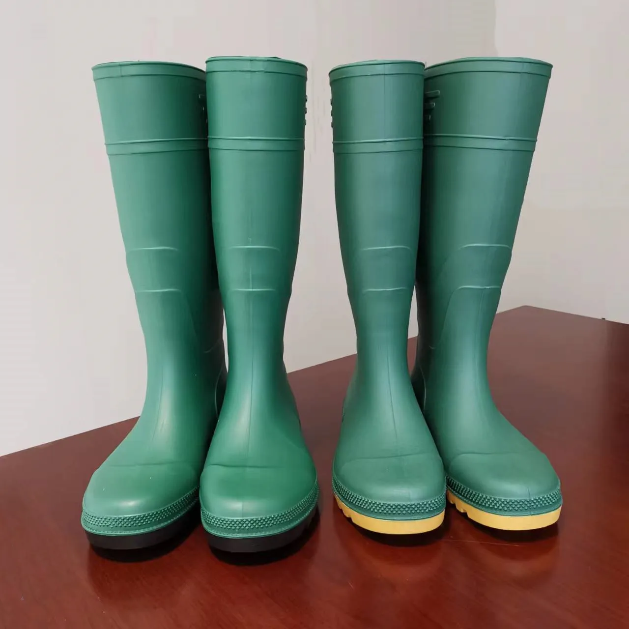 Custom pvc boots plastic work shoes men women anti-slip waterproof steel toe rain boots medical shoes
