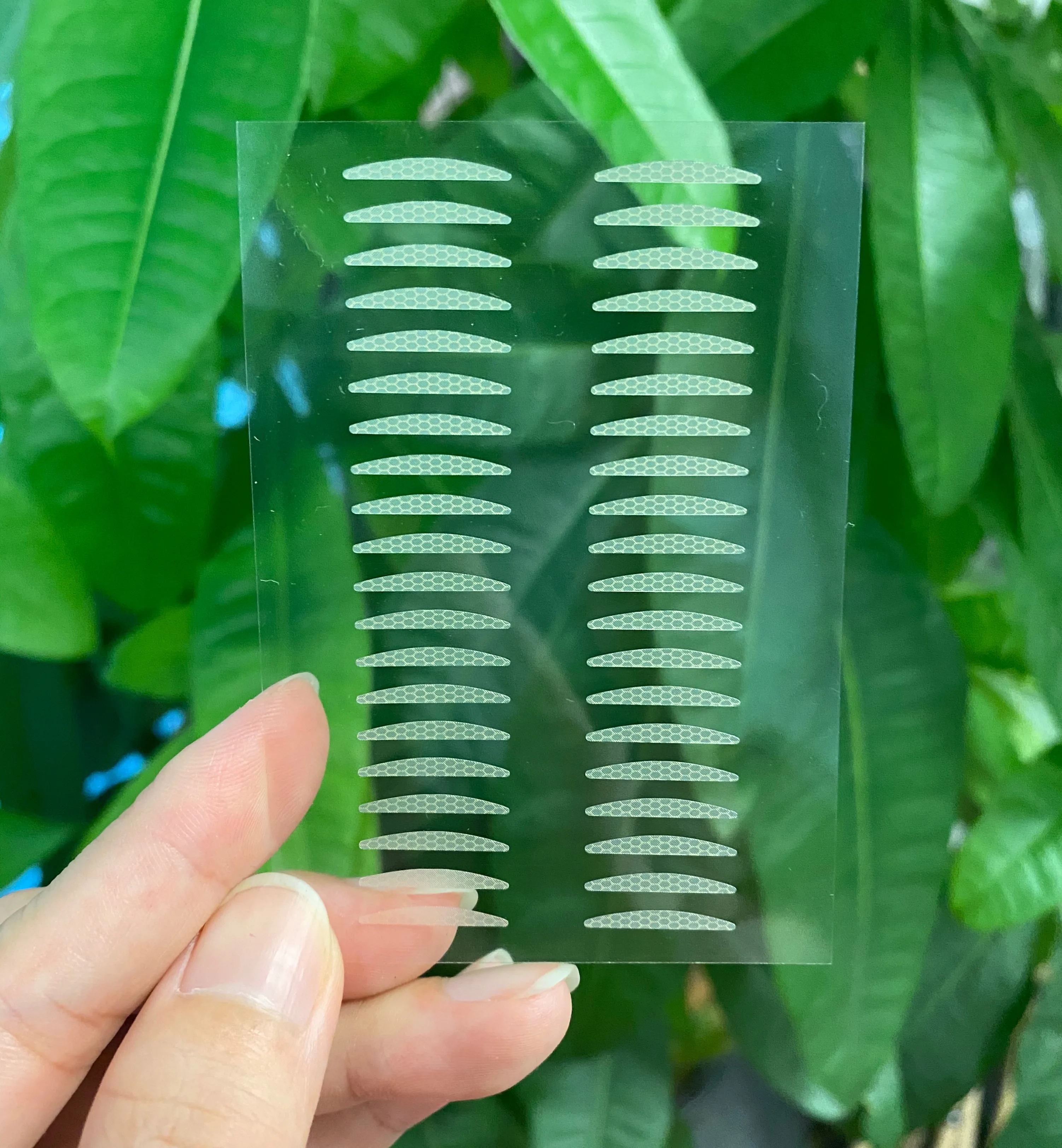 Tiktok Popular Makeup Tools Water-proof Invisible Eyelid Sticker Eyelid Lifting Adhesive Tape