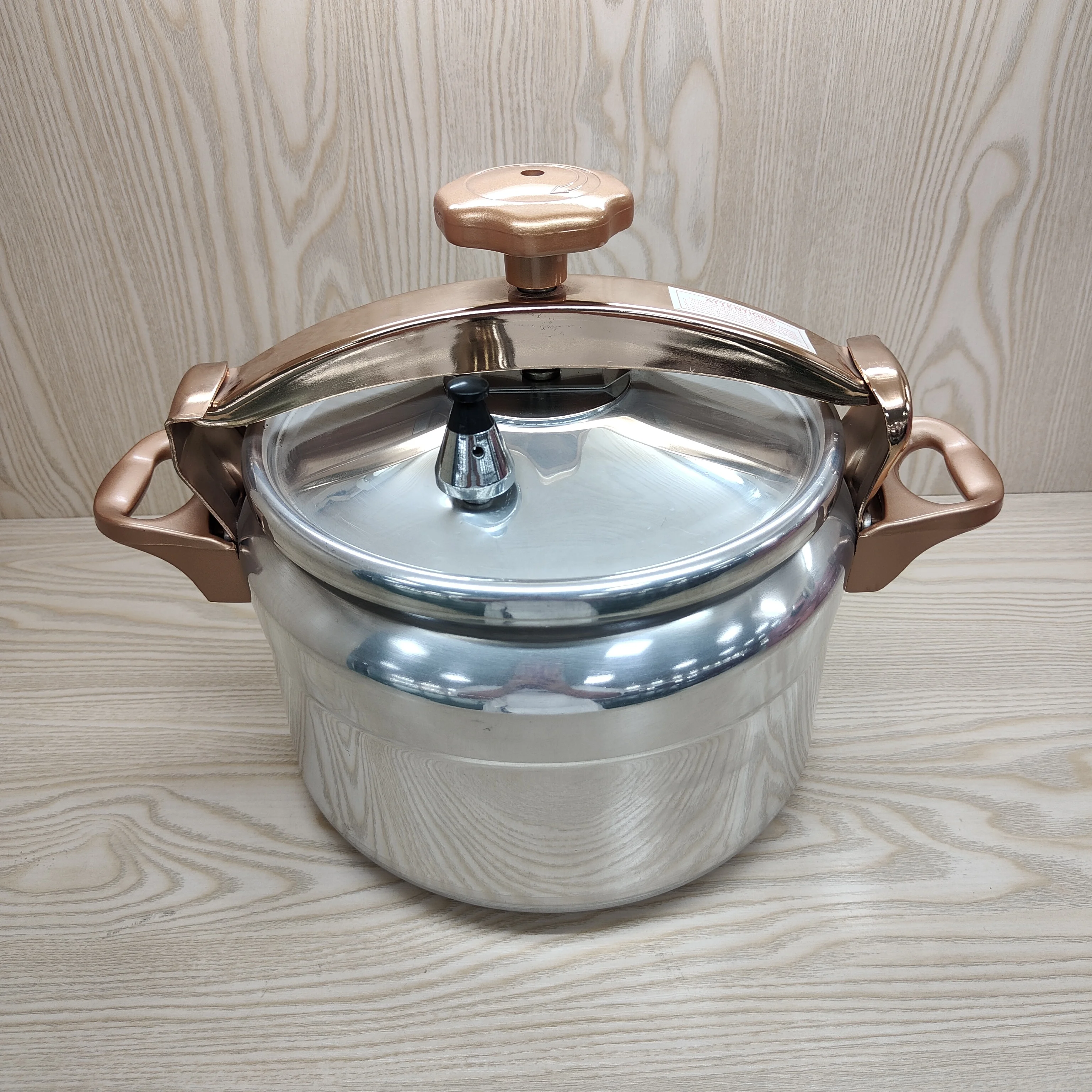 2022 aluminum  Pressure Cooker With Multiple Safety Devices Explosion Proof  gas and induction pressure cooker aluminum alloy
