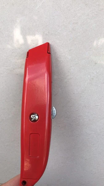 General Purpose Utility Knives Aluminum Sliding Blade Heavy Duty Knife For Cutting Carpet