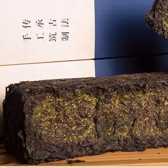 Wholesale Tea  Ten Year Old Incense  Hunan Anhua Dark Tea  Fuzhuan Gloden Flower Dark Tea