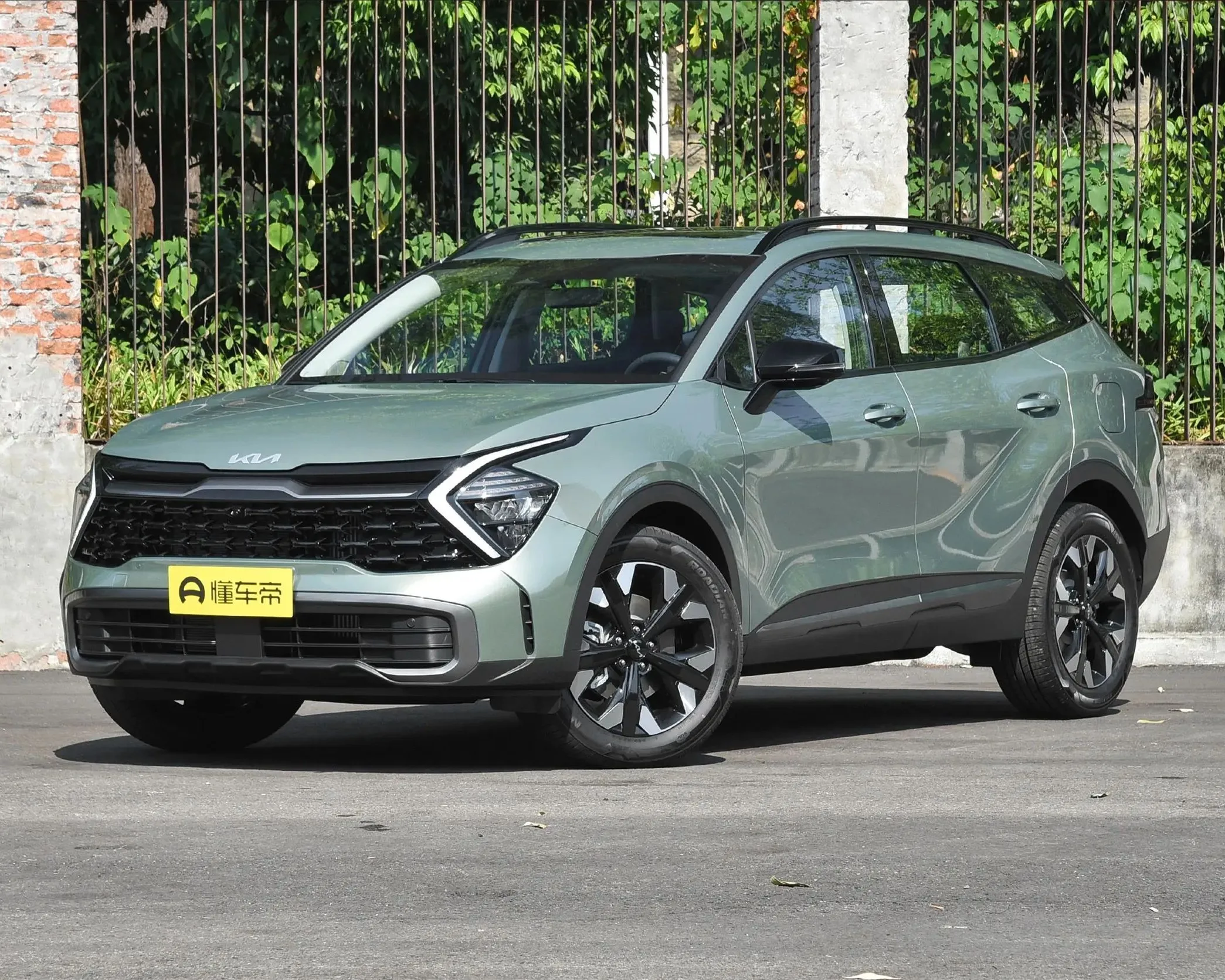 Лидер продаж новые автомобили 2025 Kia Sportage Недорогие 5 дверей мест высокопроизводительный Подержанный автомобиль в наличии