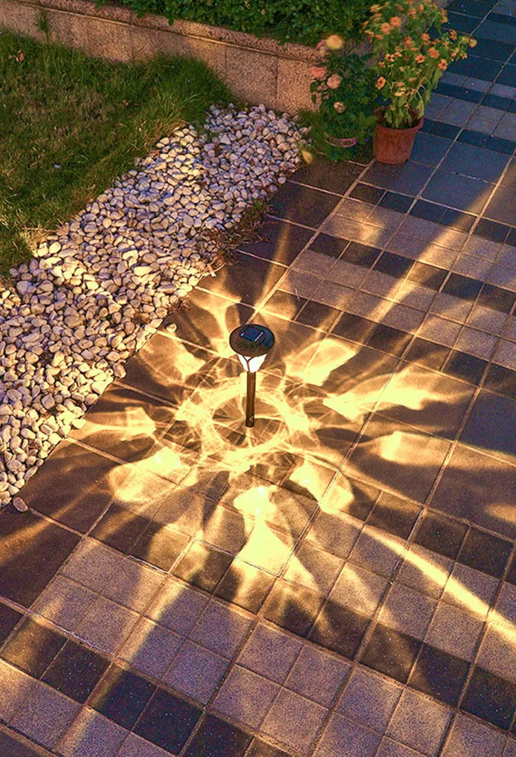 Ultra Bright Landscape Disc Light Led Outdoor Solar Waterproof Garden Lights Metal Glass Solar Lawn Lights Decoration