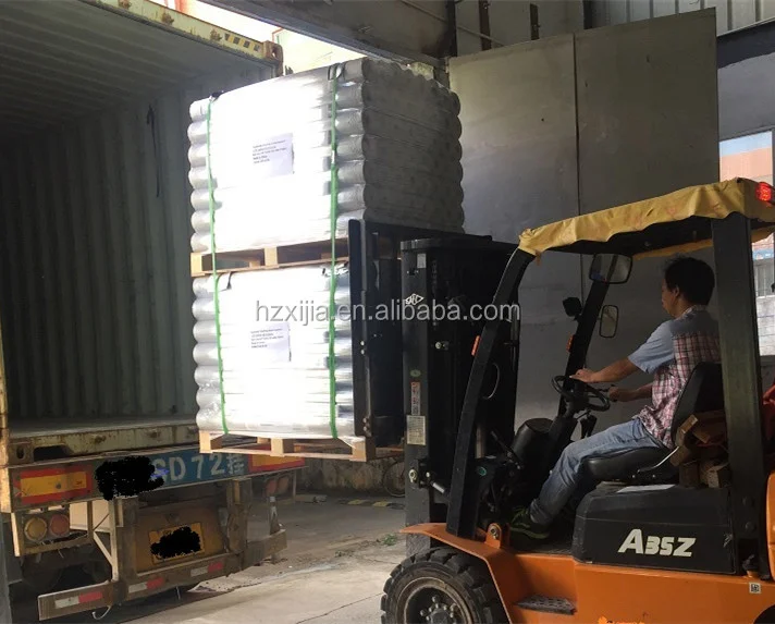 High Quality UV Resistant Anti-slip Waterproof Membrane Roll Roof Synthetic Underlayment