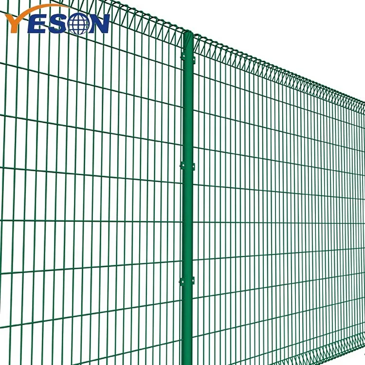 China Suppliers Galvanized Roll Top Fence Panels Brc Fence