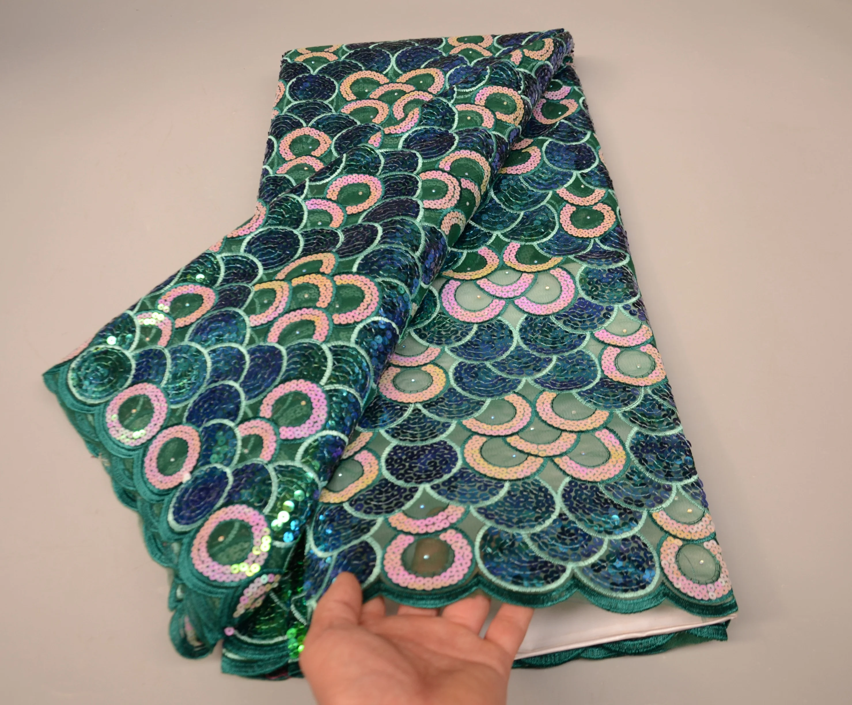 China Factory Wholesale Price Organza African Lace Fabric With Sequins For Women Wedding Party Dresses Wear 5 Yards