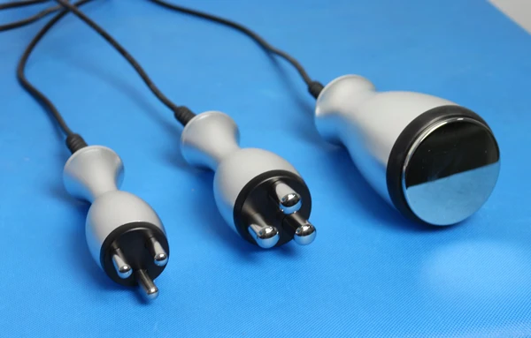 Professional Portable Cavitation RF Slimming Machine Latest 40kHz Ultrasonic Cavitation RF Technology