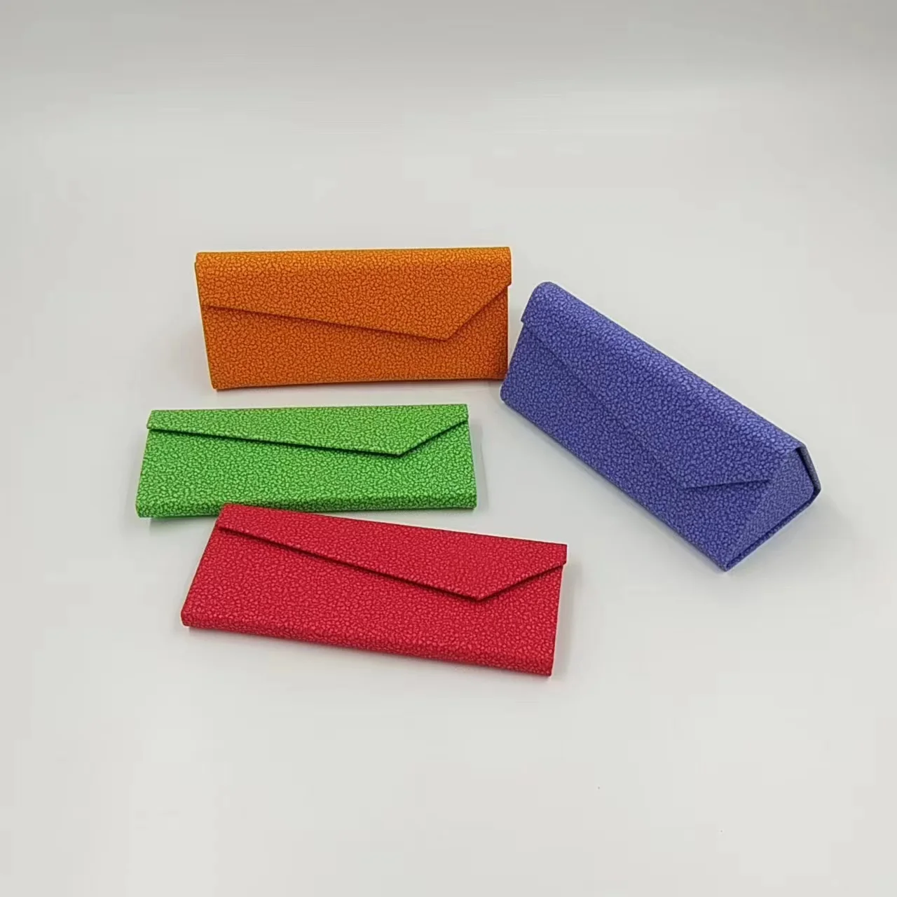 Professional Production PU Leather Foldable Sunglasses Caes Eye Glasses Squeeze case Stylish Sun case for Eyeglass Storage