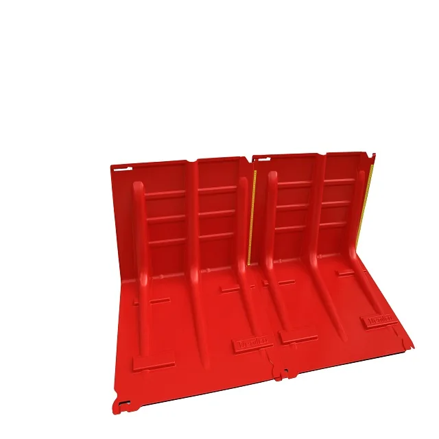 Portable flood prevention gate water filled barrier quick dam