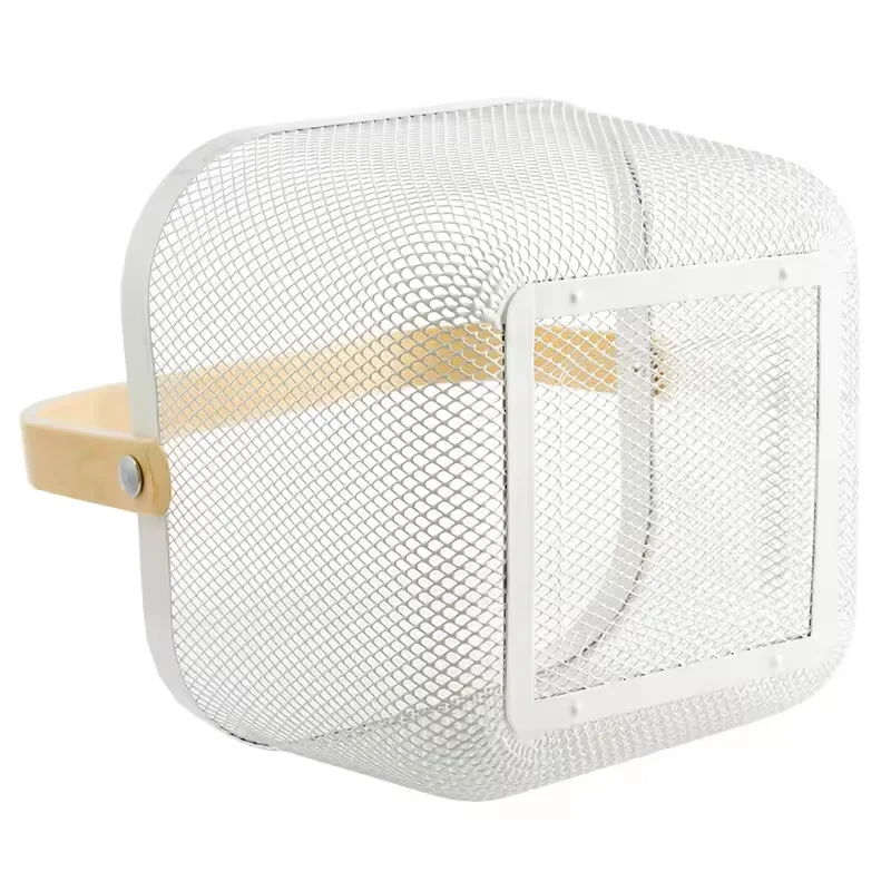 Metal Picnic Fruit Food Countertop Metal Wire Mesh Storage Basket with Wooden Bamboo Handle