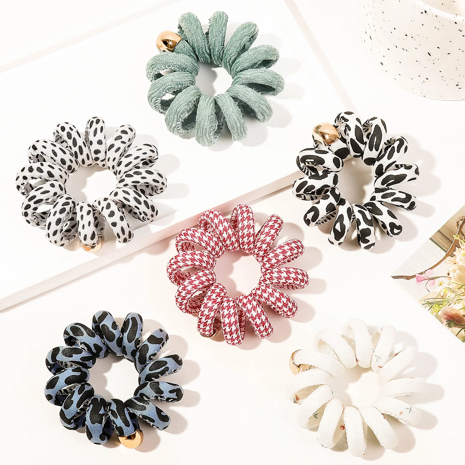 Fabric telephone cord hairband superior sense tie hair band head rope does not hurt the hair rope hair accessories