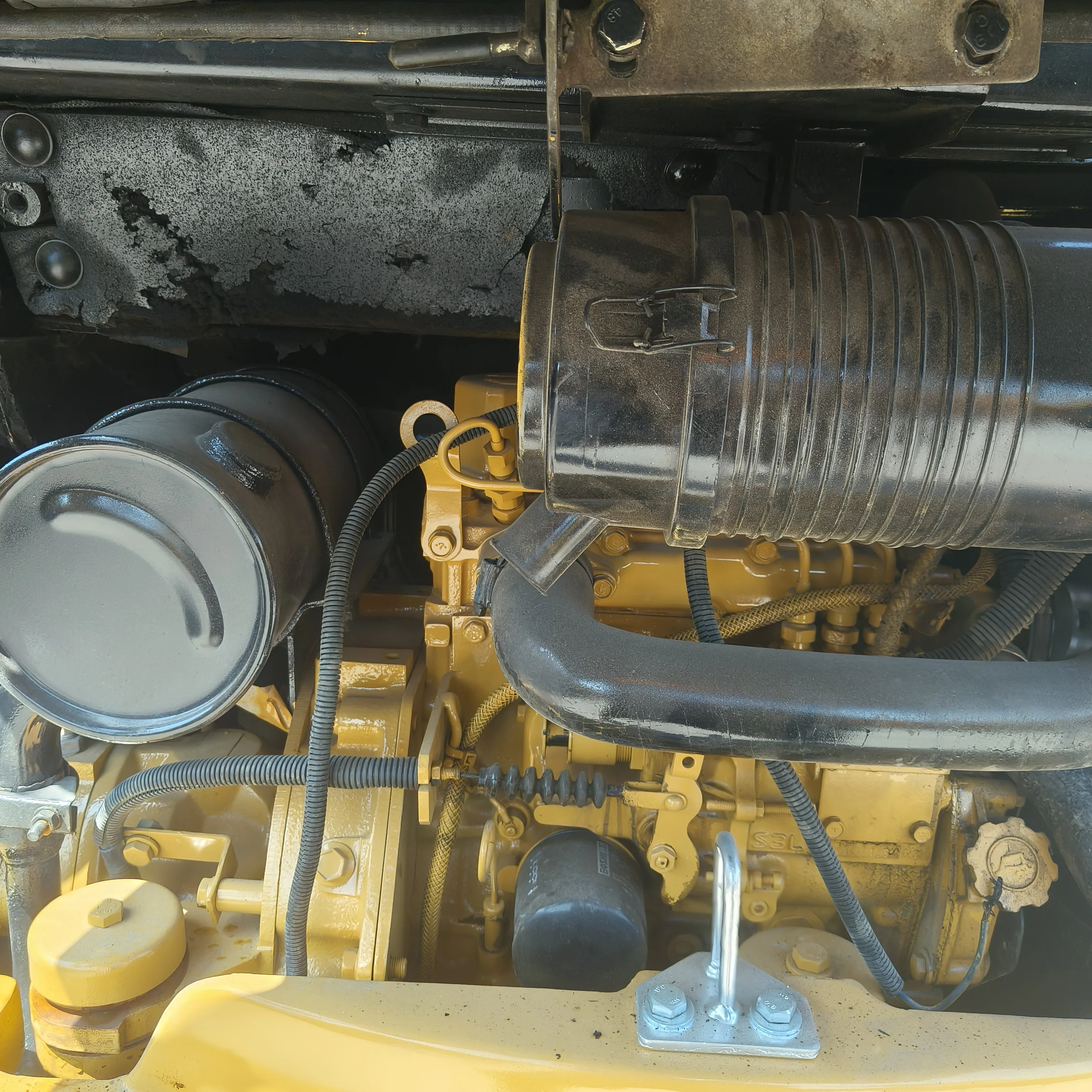 Used Caterpillar CAT303CR Mini Excavator Secondhand 3-Ton Crawler Machine with Kubota Engine Gearbox; Mini Digger Good Condition