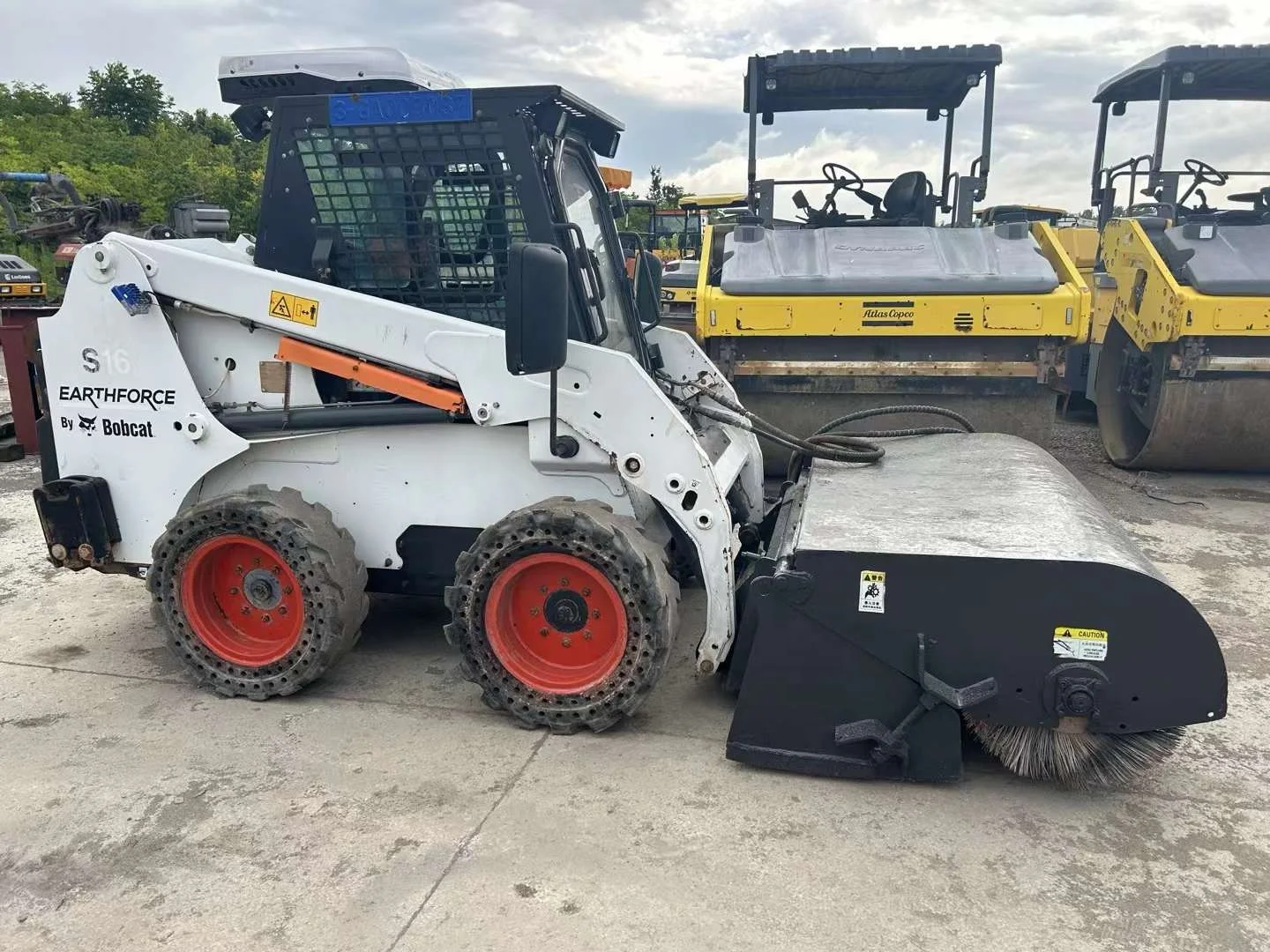 used BOBCAT S16 0.8 ton mini Bobcat Skid Steer Loader S16 S18 S70 good condition cheap price wheel loader machine for sale