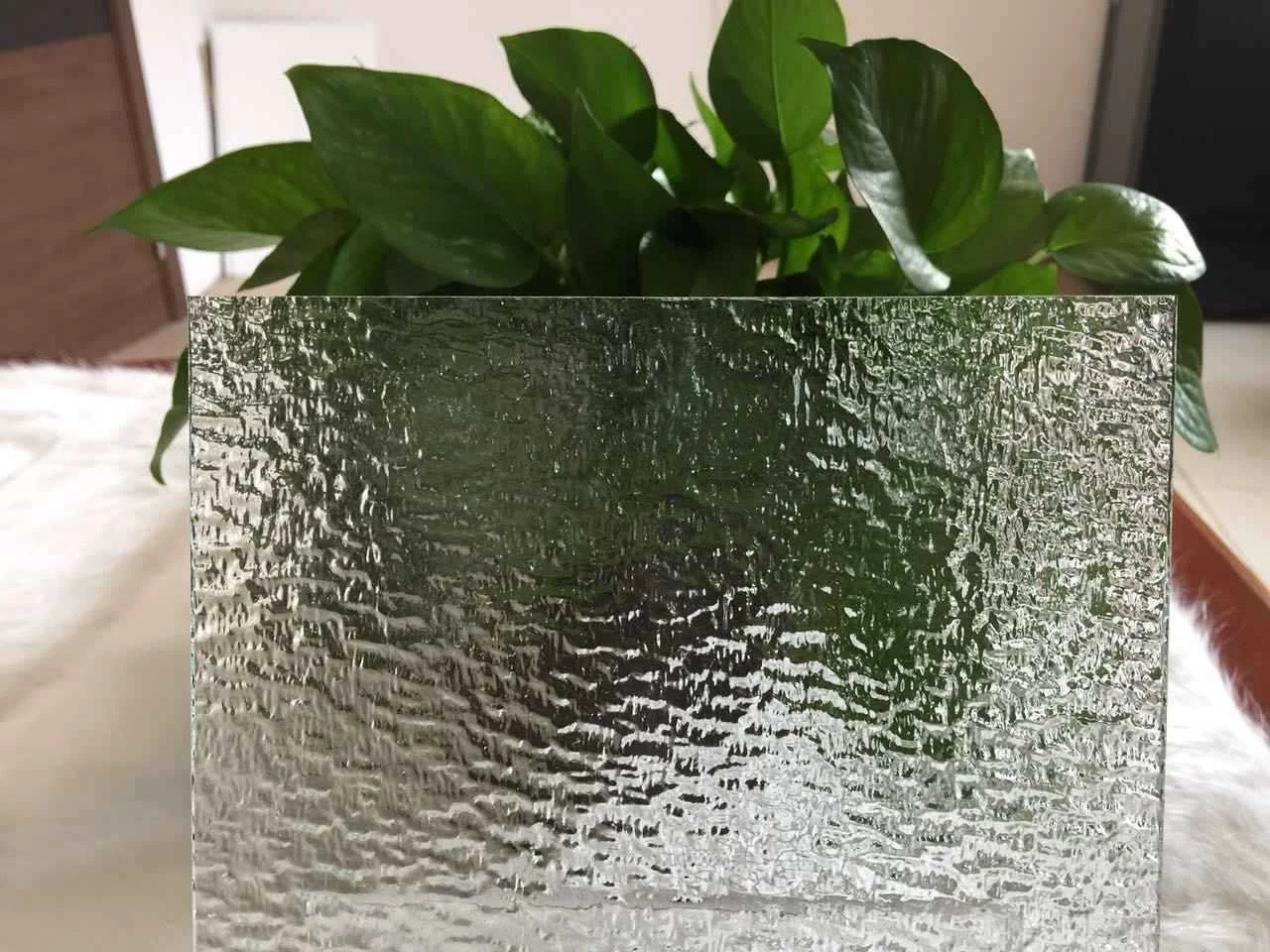 Manufacturer Price 3mm-8mm Clear Colored Figured Glass Decorative Pattern Glass Panel Patterned Glass